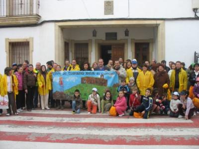 Material senderista en Villafranca con motivo de la paz